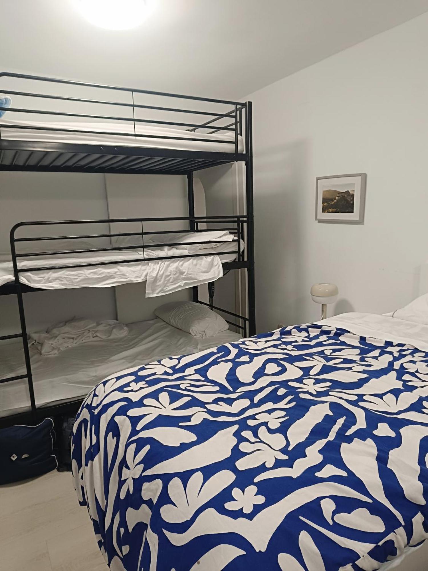 2-Centro Hab Compartida Masculina 8X Bed and Breakfast Madrid Eksteriør billede
