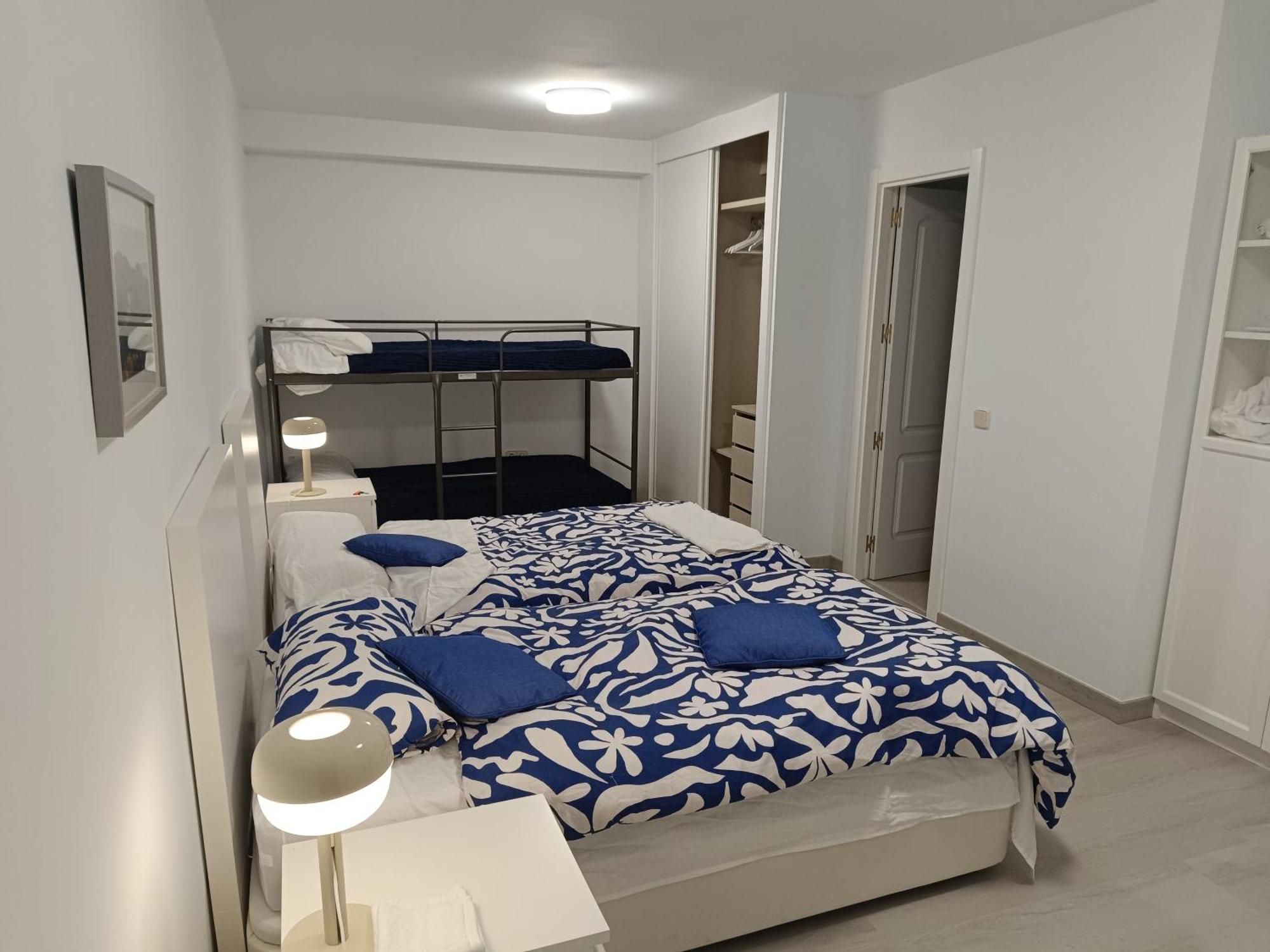 2-Centro Hab Compartida Masculina 8X Bed and Breakfast Madrid Eksteriør billede